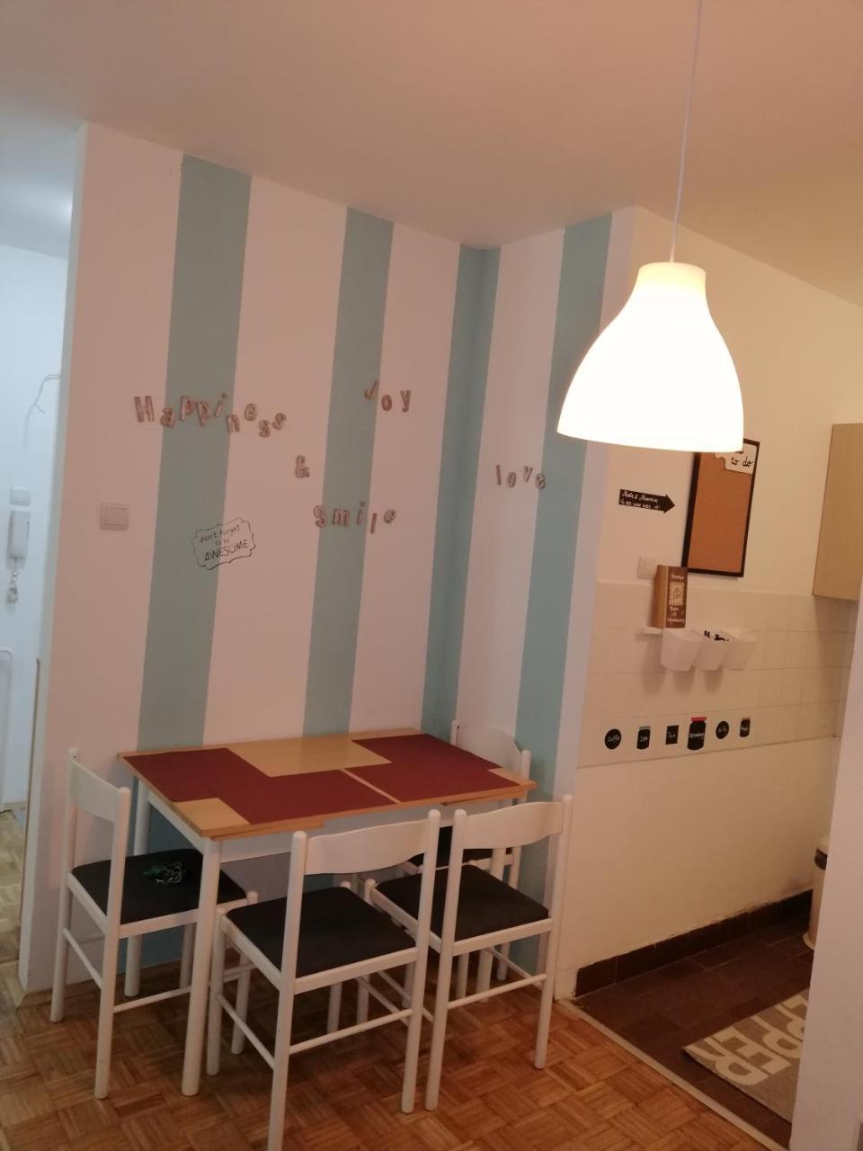 Ada Milipe Apartman Belgrád Kültér fotó