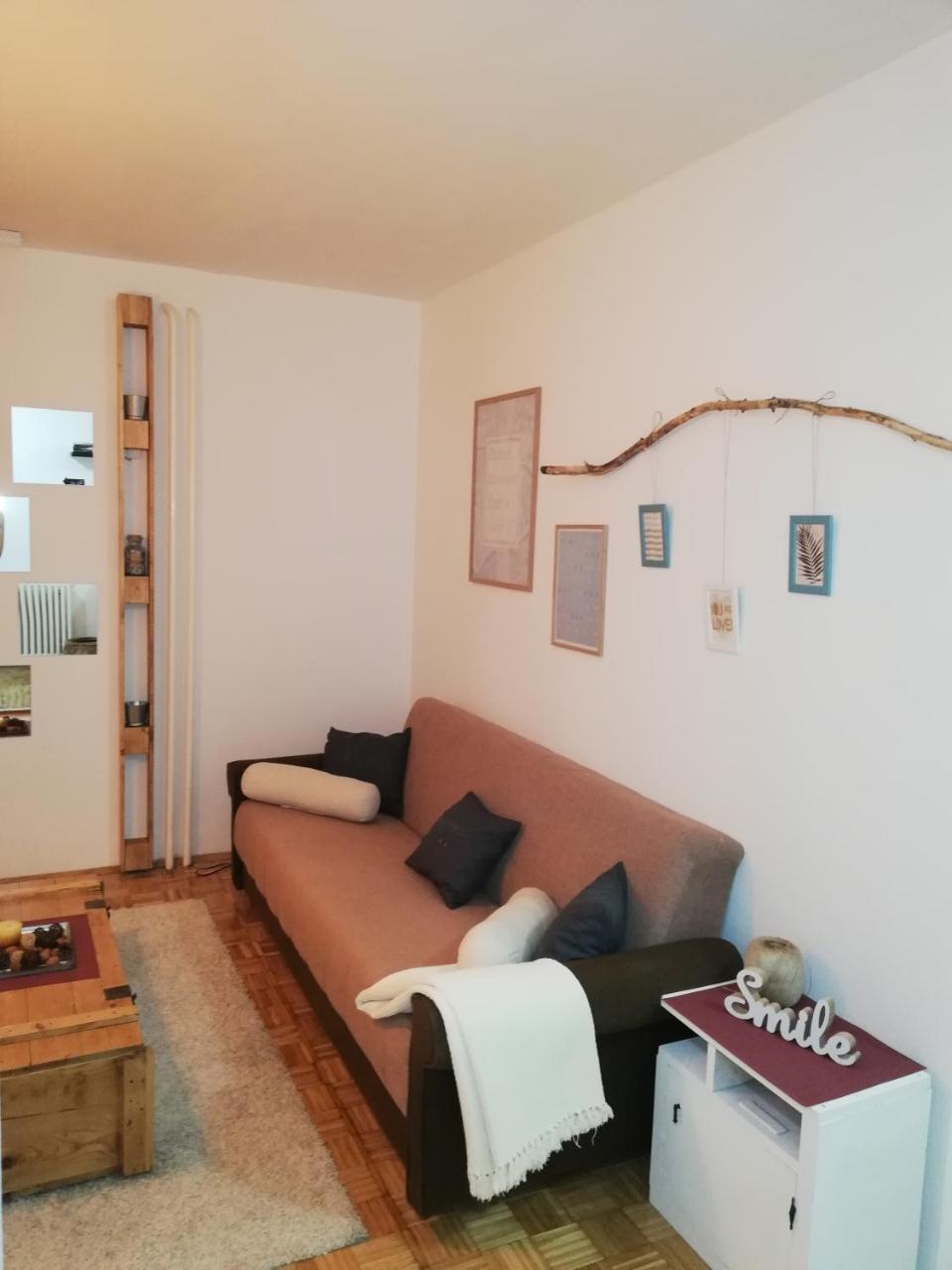 Ada Milipe Apartman Belgrád Kültér fotó